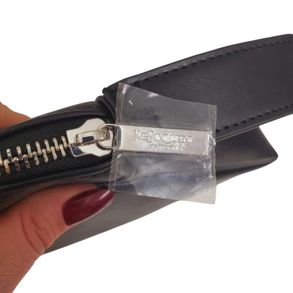 New YSL Parfums | Logo Embellished Dopp Kit Toiletry Bag with Two Samples - Picture 7 of 12